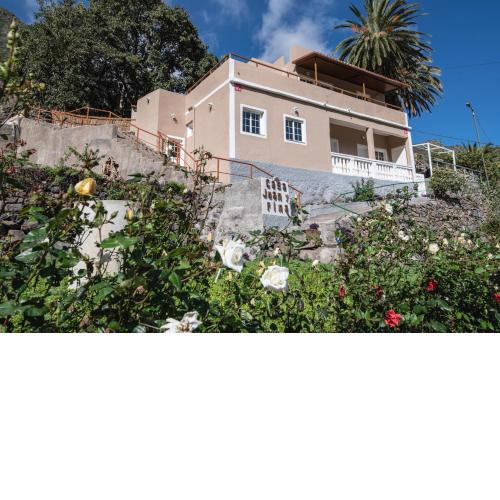 RECIEN REFORMADO!!! Casa Juan y Fina I terraza y barbacoa