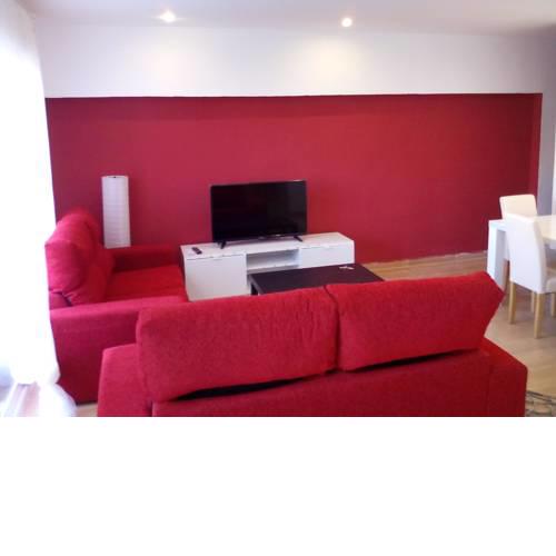 RED FERRAN FLAT