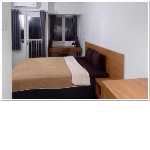 RedDoorz Apartment at Grand Sentraland Karawang