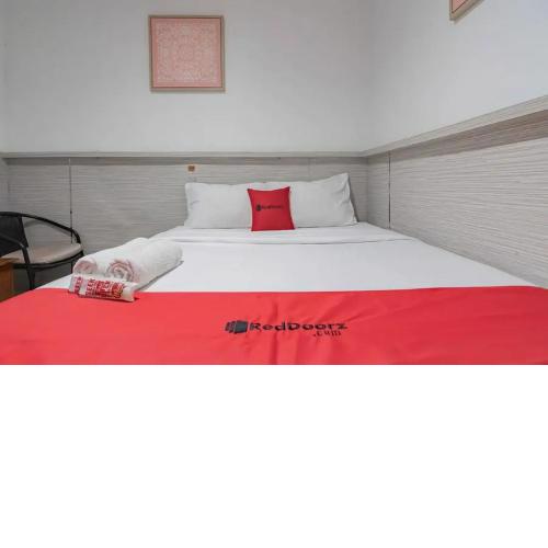 RedDoorz At Arwiga Hotel