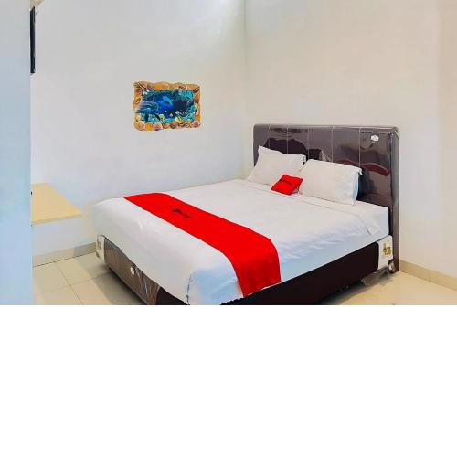 RedDoorz At Damai Guest House Kabanjahe