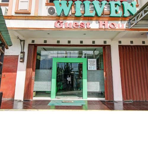 RedDoorz at Jalan Emmy Saelan Palu