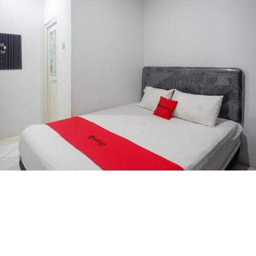 RedDoorz At Jalan Raya Baturaden