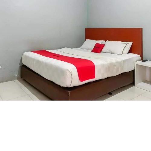 RedDoorz at Jalan Sei Batang Hari Medan