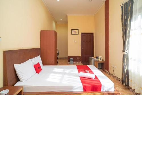RedDoorz at Jl Ahmad Yani Asam Asam
