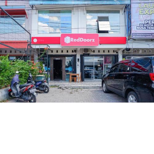 Reddoorz at Just In Mataram City