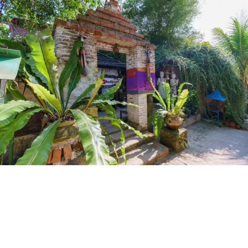 RedDoorz at Kubu Selem Lampung