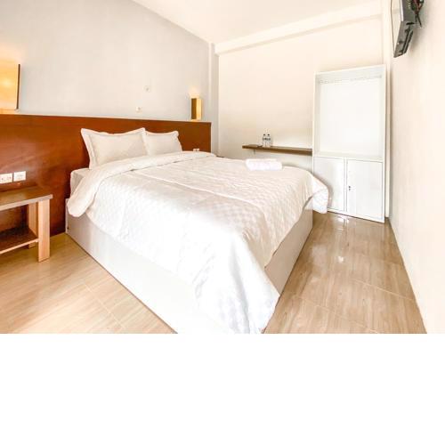 RedDoorz at Omahku Guest House Batu