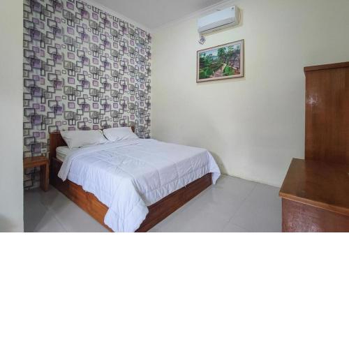 RedDoorz at Tanakatto Homestay Waikabubak