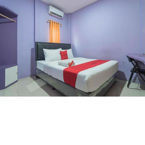 RedDoorz @ Gatot Subroto Street Bandung 3