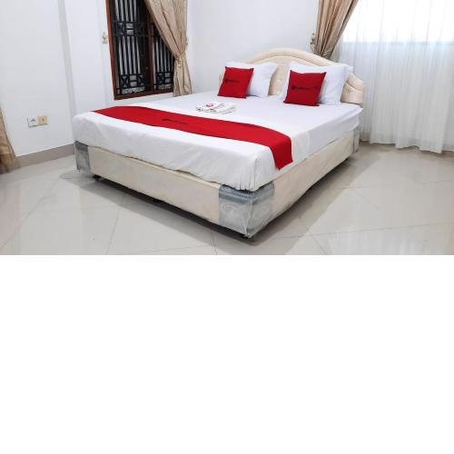 RedDoorz @ Gerson Hotel Abepura