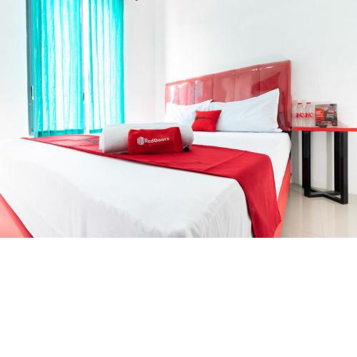 RedDoorz @ Jalan Dr Mansyur Medan 2