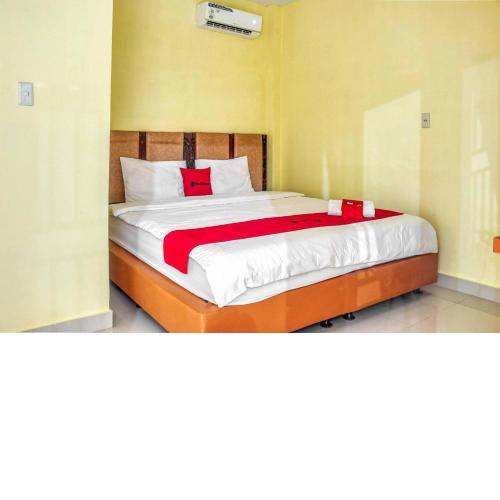 RedDoorz @ Jalan Kapten Muslim Medan