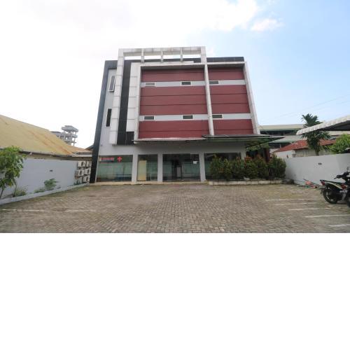RedDoorz @ Jalan Krakatau Medan
