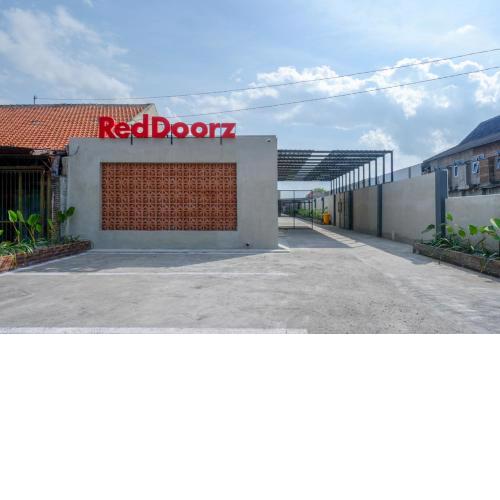 RedDoorz @ Klaten City
