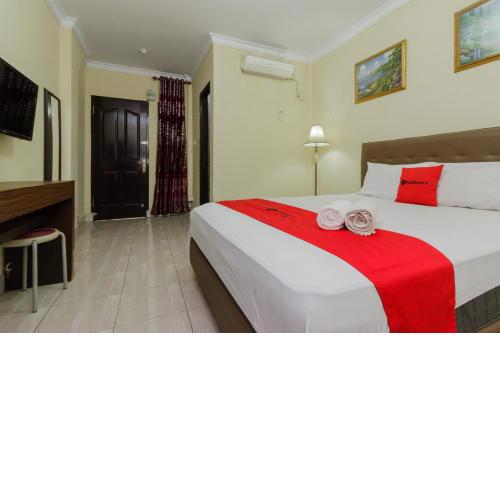 RedDoorz @ Malalayang 2 Manado