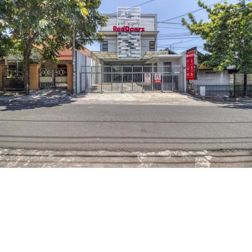 RedDoorz near Affandi Gejayan 2