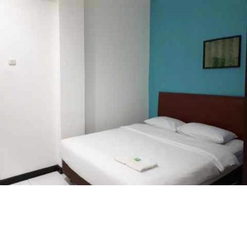 RedDoorz near Dermaga Pelabuhan Rakyat