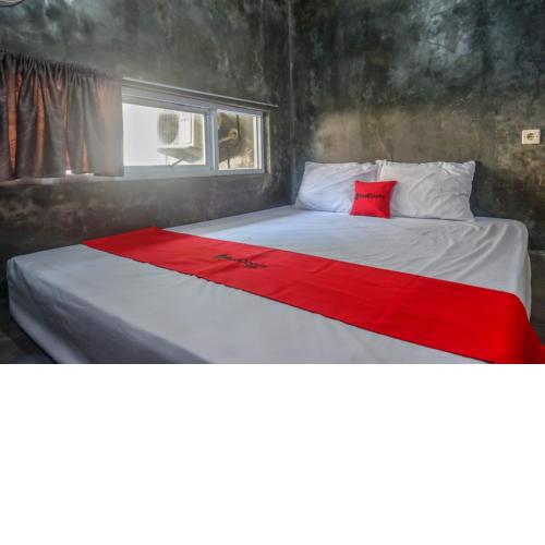 RedDoorz near Jumbo Mall Sragen