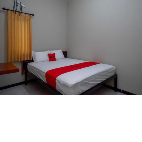 RedDoorz near Kampus UMP Purwokerto 2