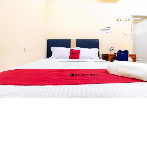 RedDoorz near Kelapa Gading