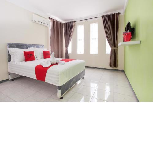 RedDoorz near Museum Angkut Batu 2