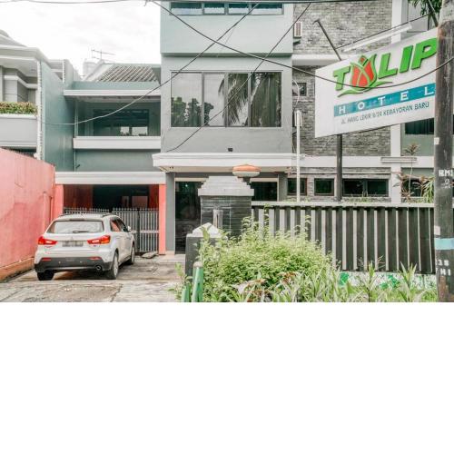 RedDoorz near Plaza Senayan