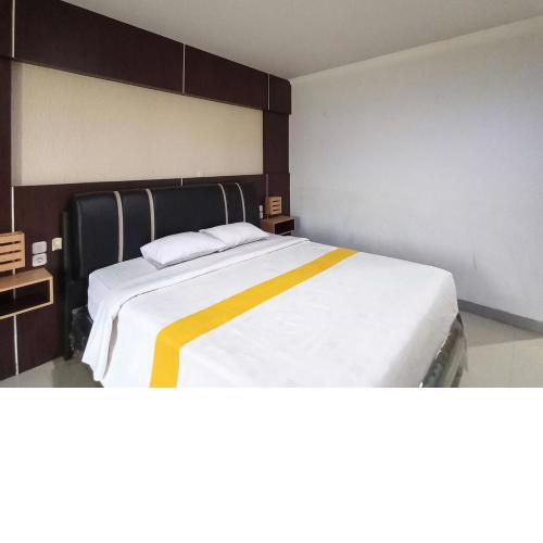 RedDoorz near Poso City Mall