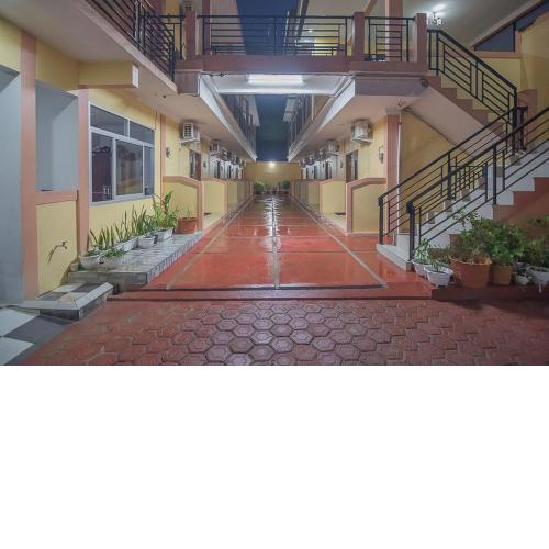 RedDoorz near RSUD Dr. Abdul Aziz