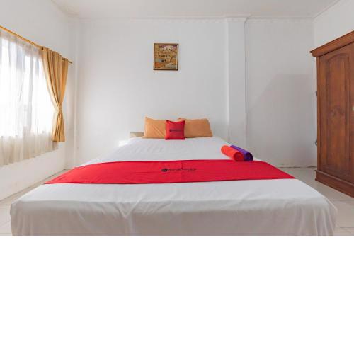 RedDoorz near Samarinda Square