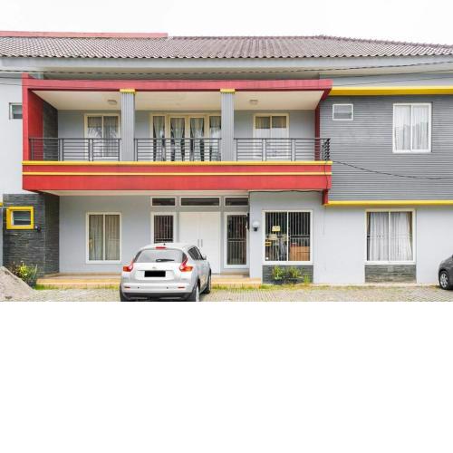 RedDoorz near Siloam Karawaci 3