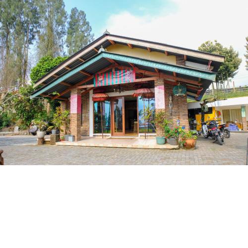 RedDoorz near STAB Syailendra Kopeng