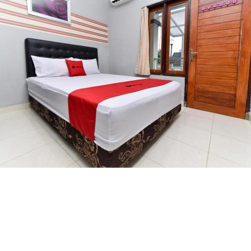 RedDoorz near Teuku Umar Barat Denpasar