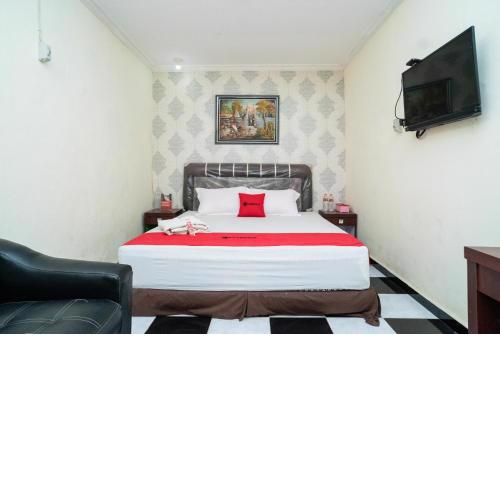 RedDoorz near Uniska Banjarmasin