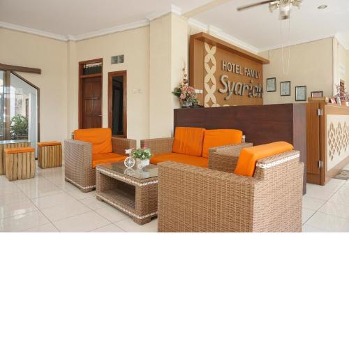RedDoorz Plus @ Jalan Parangtritis 2
