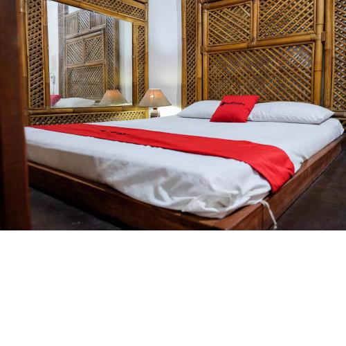 RedDoorz Plus near Jalan Baru Bogor