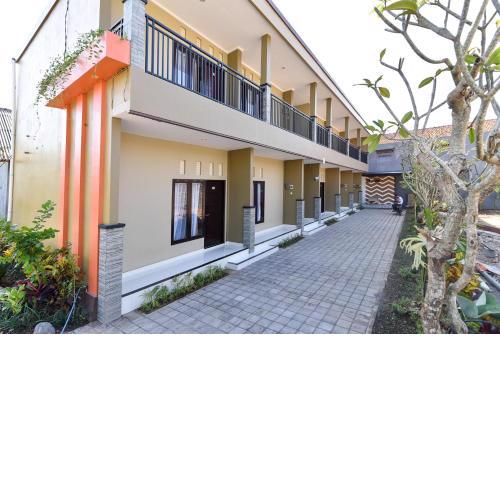 RedDoorz Plus near Jalan Imam Bonjol Denpasar