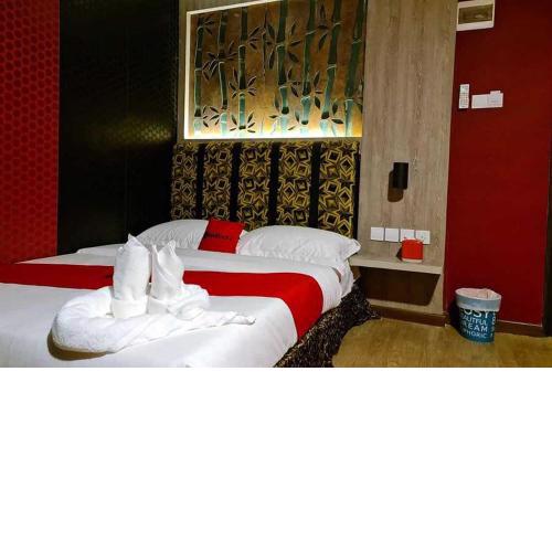 RedDoorz Plus near Nagoya Hill Batam 6