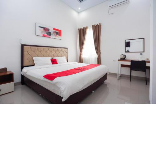 RedDoorz Plus Syariah near Exit Toll ITERA Lampung 2