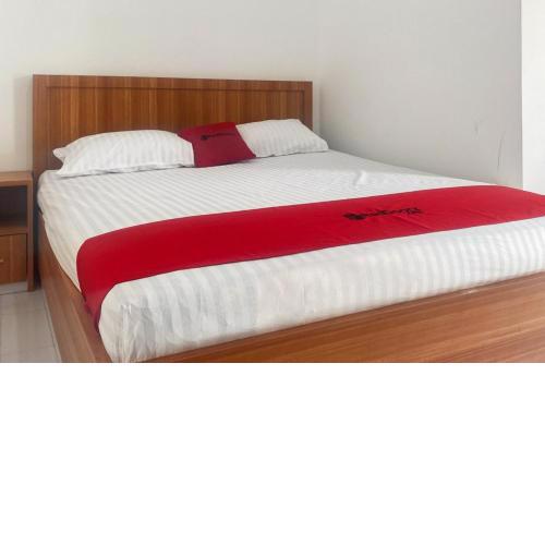 RedDoorz Plus Syariah near Mall Boemi Kedaton Lampung