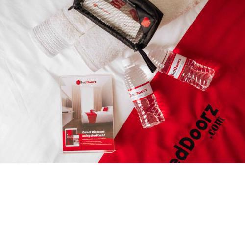 RedDoorz Plus @ Vantas Hotel Parbaba