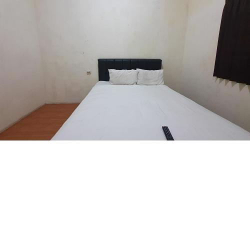 RedDoorz Syariah At Demasto Homestay Jember
