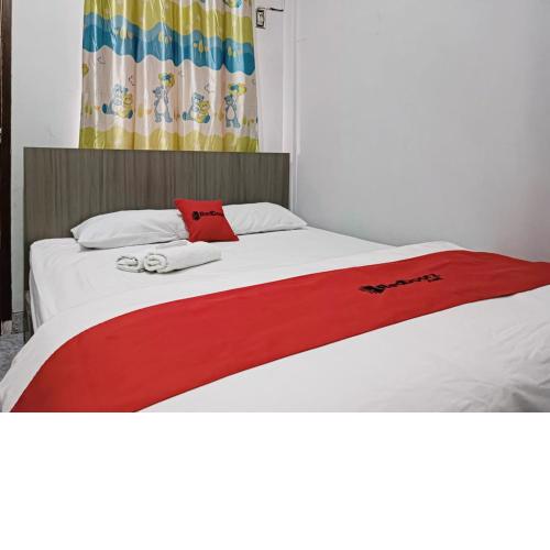 RedDoorz Syariah At Jalan Doktor Warsito Lampung
