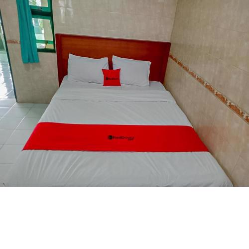 RedDoorz Syariah @ Hotel Sidomulyo Pacitan