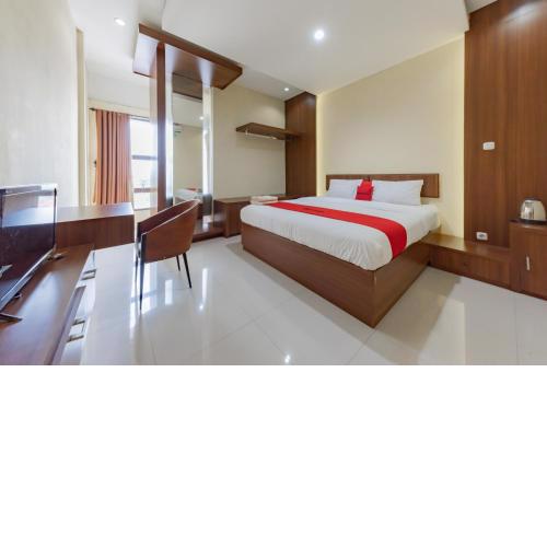 RedDoorz Syariah near Alun-Alun Pelabuhan Ratu