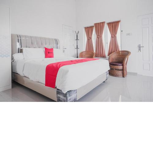 RedDoorz Syariah near Arafah Hospital Jambi