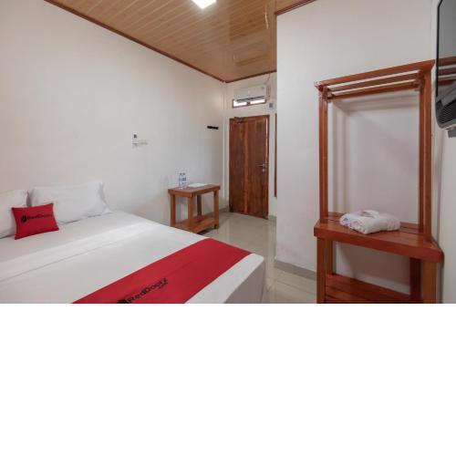RedDoorz Syariah near Jakabaring Sport City Palembang