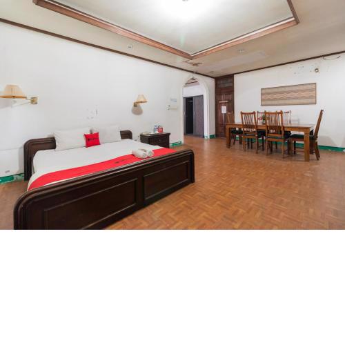 RedDoorz Syariah near Kawasan Saribu Rumah Gadang Solok Selatan