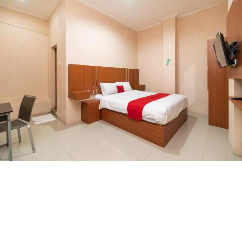 RedDoorz Syariah near RS Mata Padang