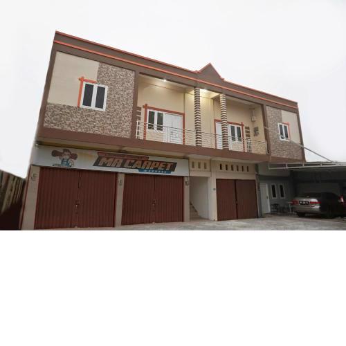 RedDoorz Syariah near Sultan Syarif Kasim II Airport